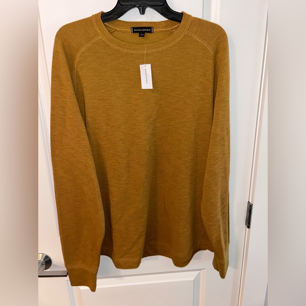 NWT banana republic Mustard Shirt long sleeve